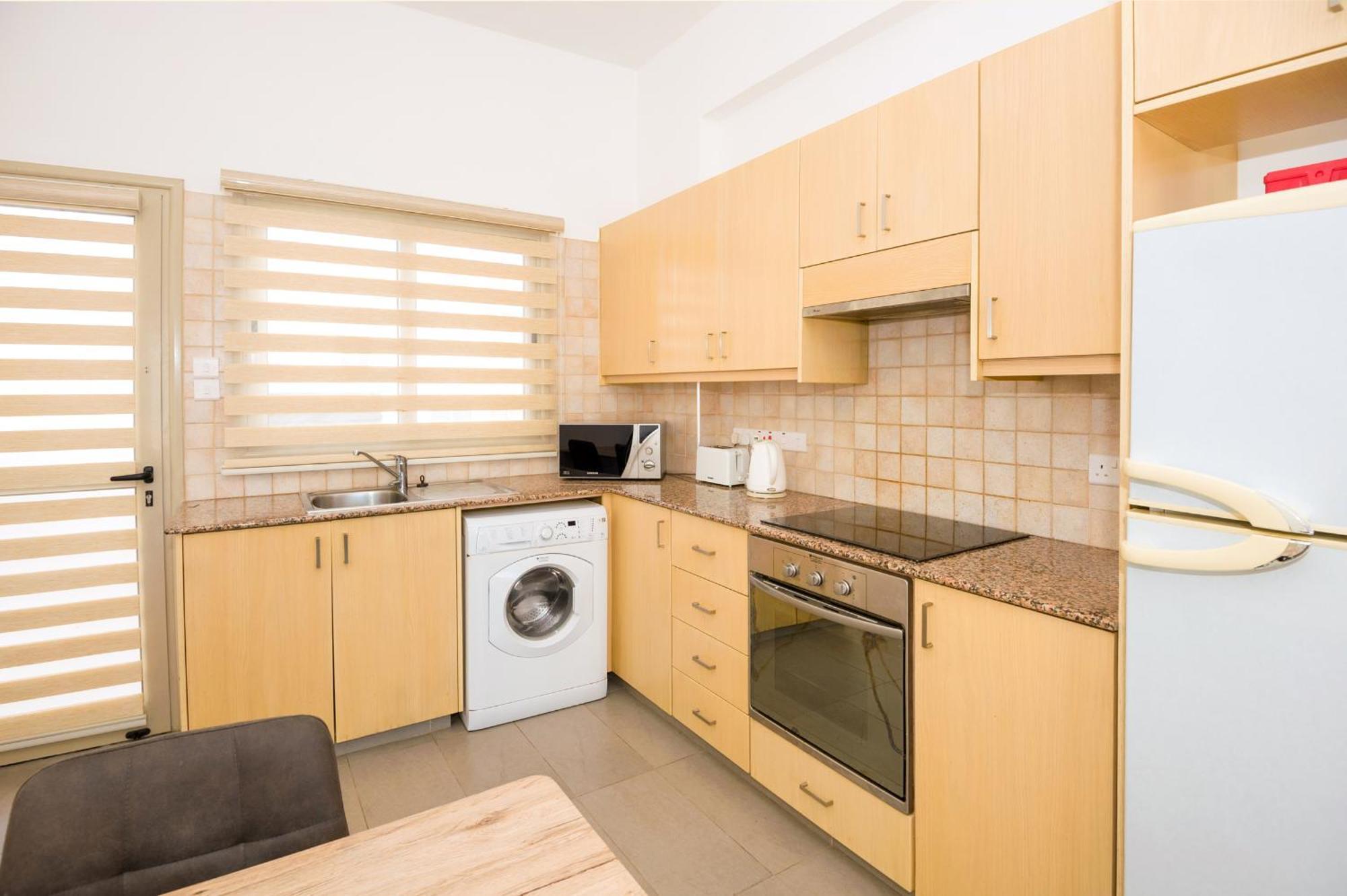 Bowker Apartment Protaras Exterior photo